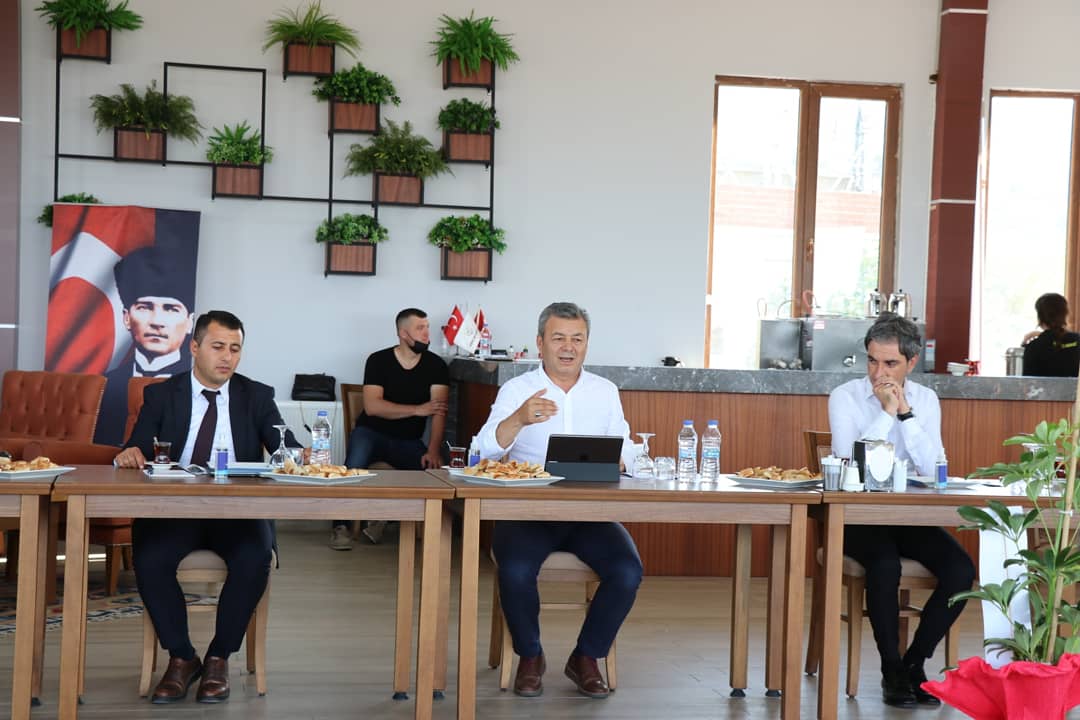 İzmir İl Tarım ve Orman Müdürü Mustafa Özen, Kınık’ta Muhtarlarla Buluştu