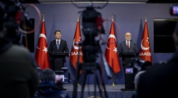 Karamollaoğlu ile Babacan görüştü