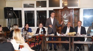 İzmir’de 6 siyasi partiden birlik mesajı