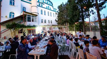 Sandal: Dayanışmamız hiç bozulmasın