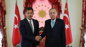 Cumhurbaşkanı Erdoğan, Sinan Oğan’ı dolmabahçe Çalışma Ofisi’nde kabul etti